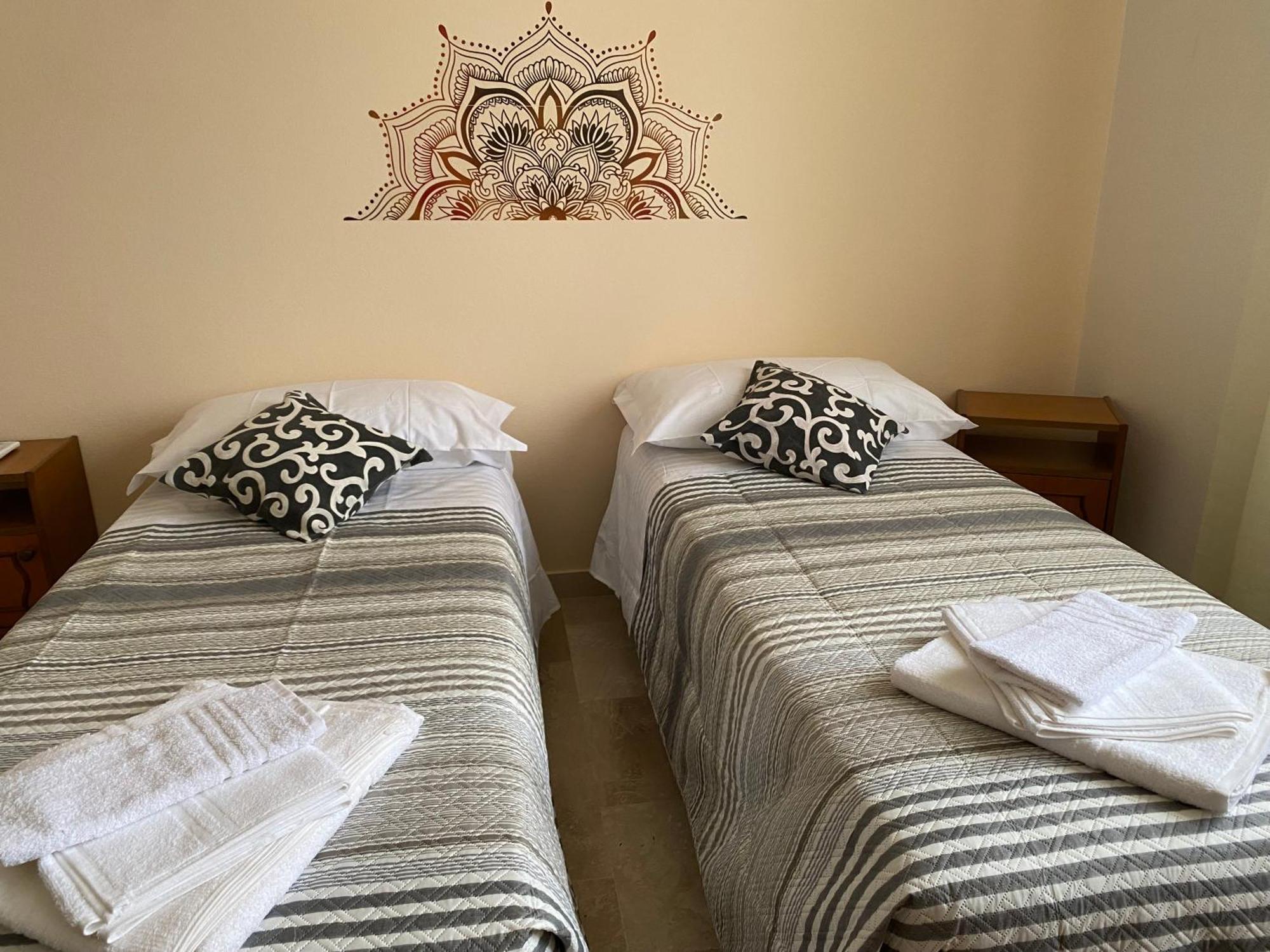 Bed and Breakfast L'Incognita San Nicolo d'Arcidano Exterior foto
